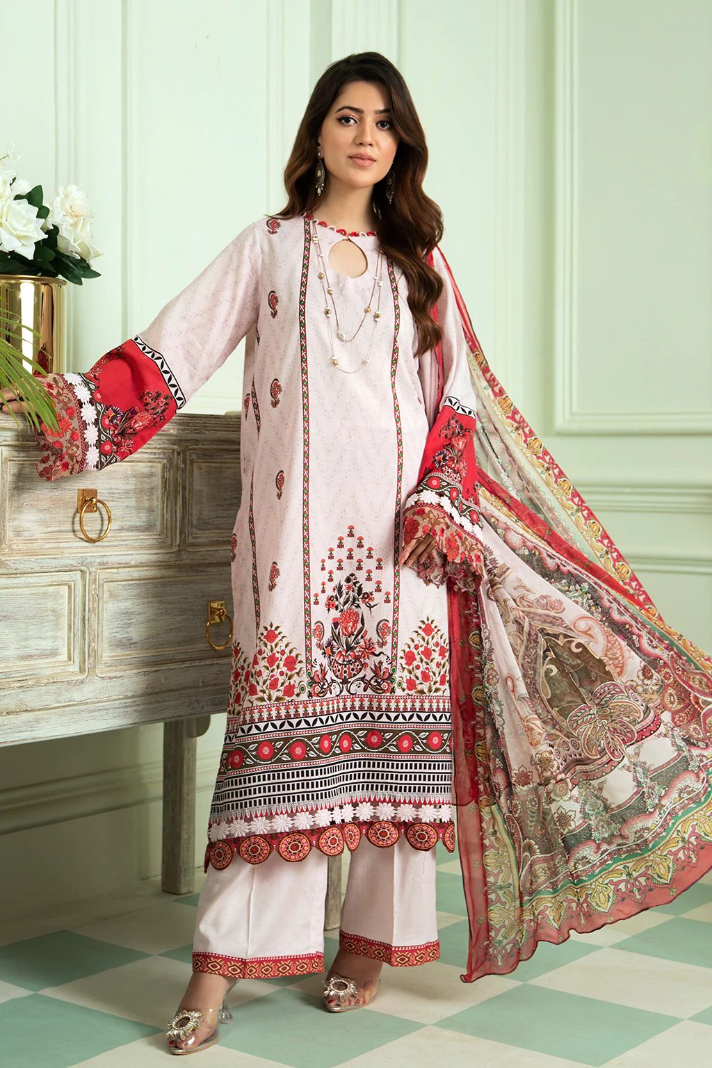 Jahanara Eid Printed Lawn Pink color stitched 3 pc suit