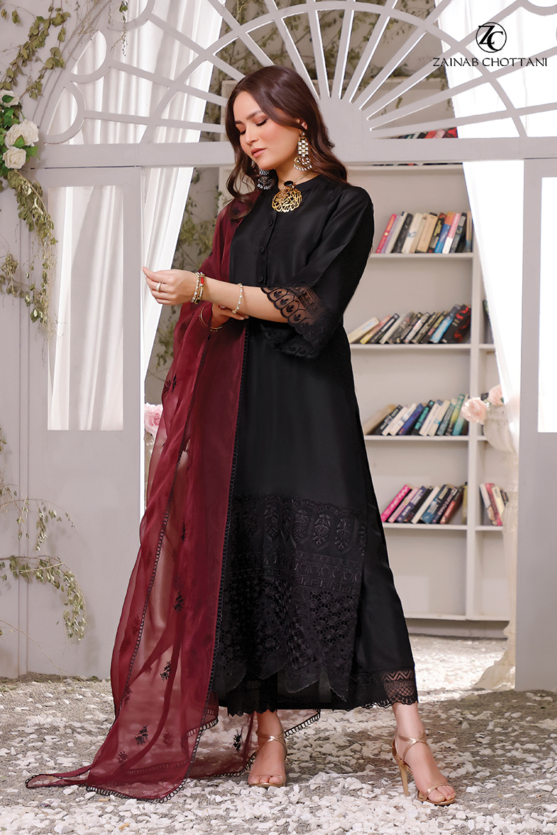 Zainab Chottani Eid Lawn Black color 2 pc suit