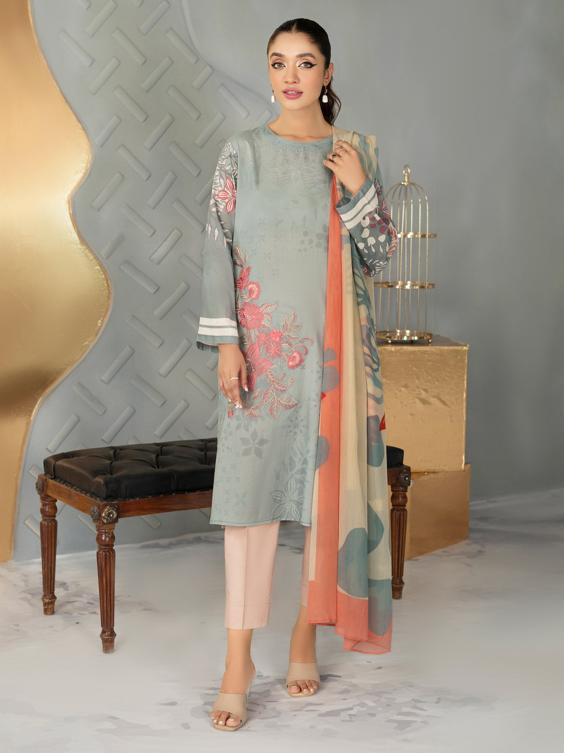 Limelight Eid Sale 2 Piece Embroidered Trendy Lawn Suit