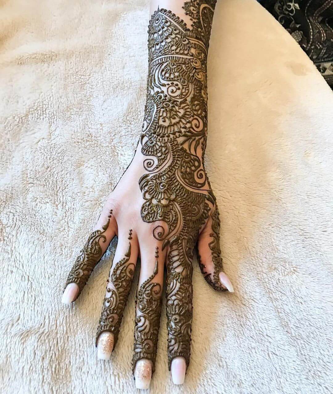 Mehndi bridal arabic design