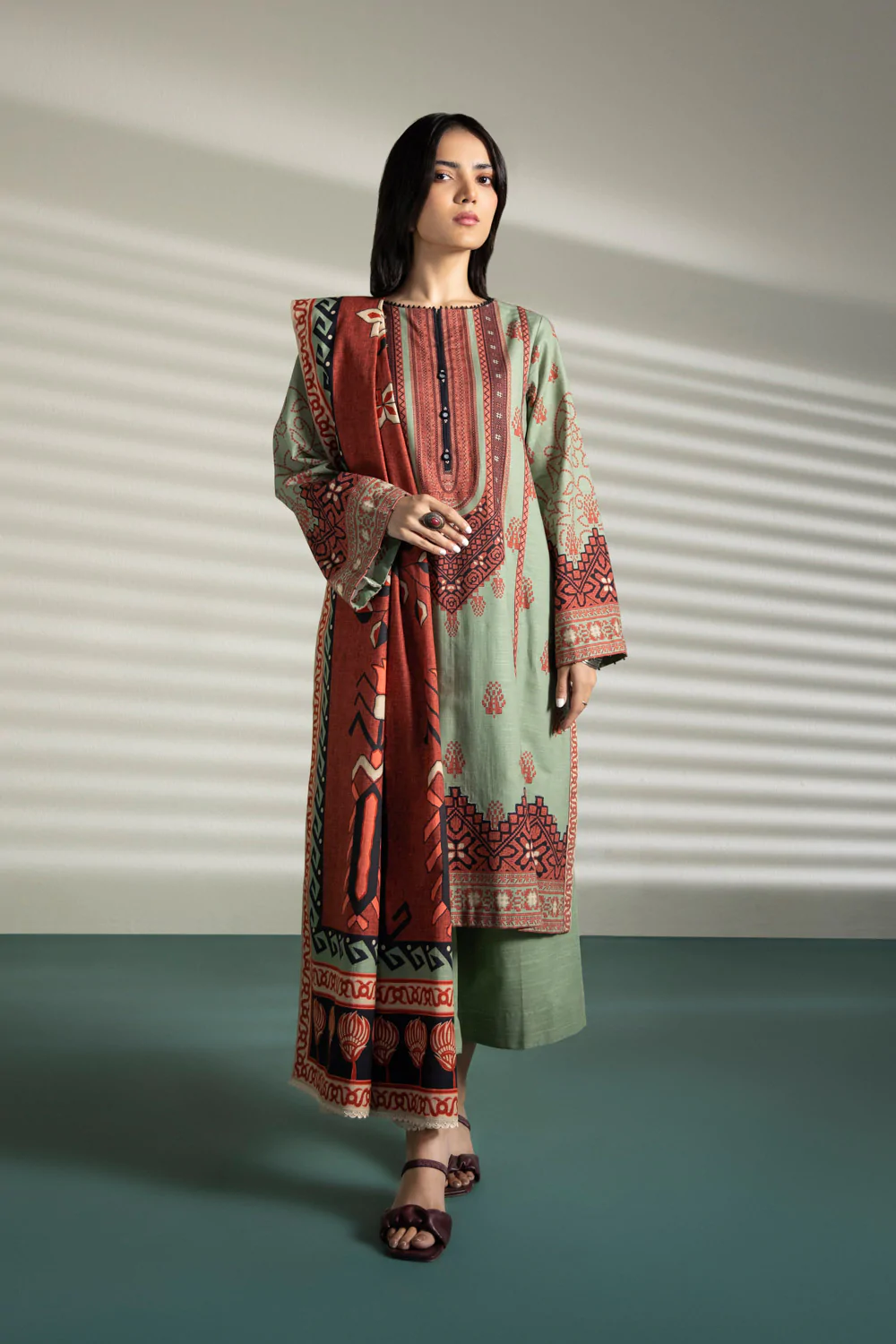 Printed Khaddar Unstitched 3 pc Sea Green Suit