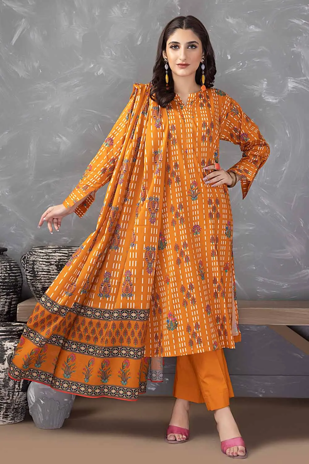 Digital printed yellow color 3 pc suit