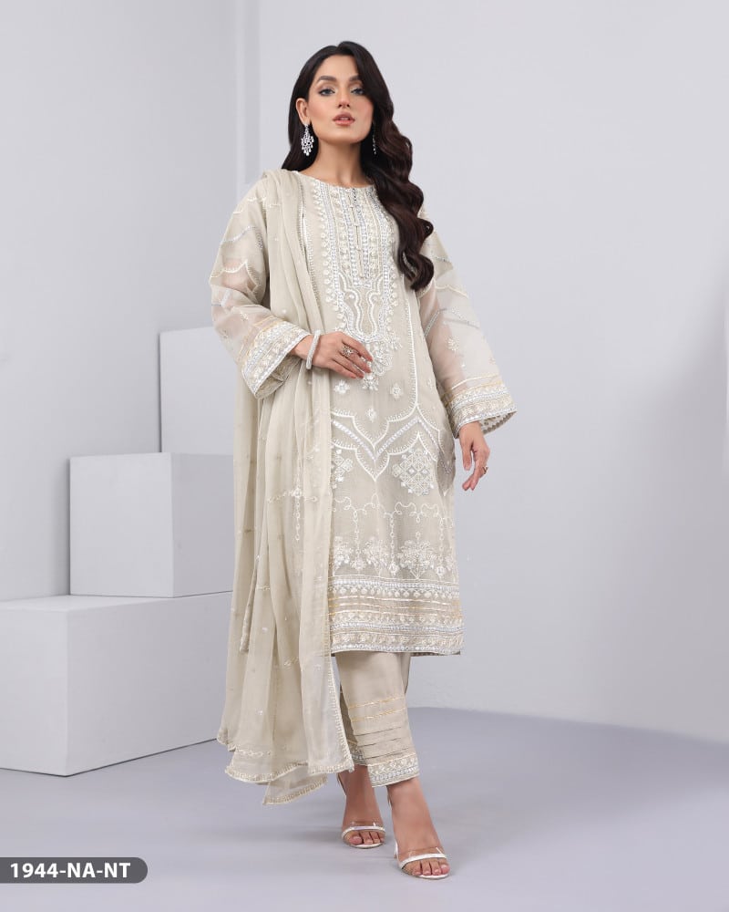 Formal net embroidered suit